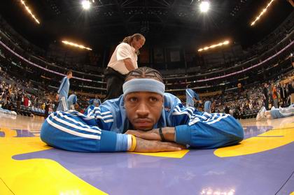 禁区内占到 禁区内占到