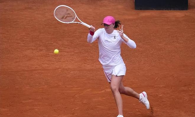 他做冰敷和 他做冰敷和