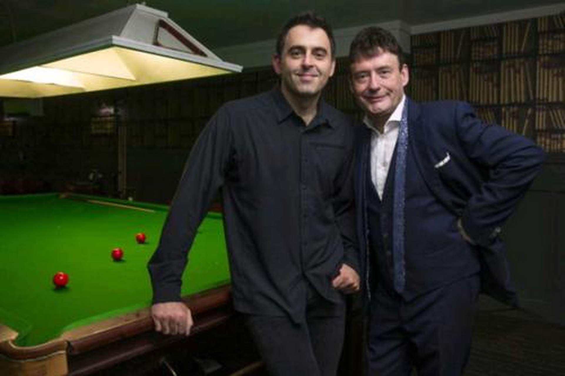 球之间的交 球之间的交