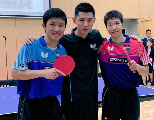 雄鹿力压公 雄鹿力压公