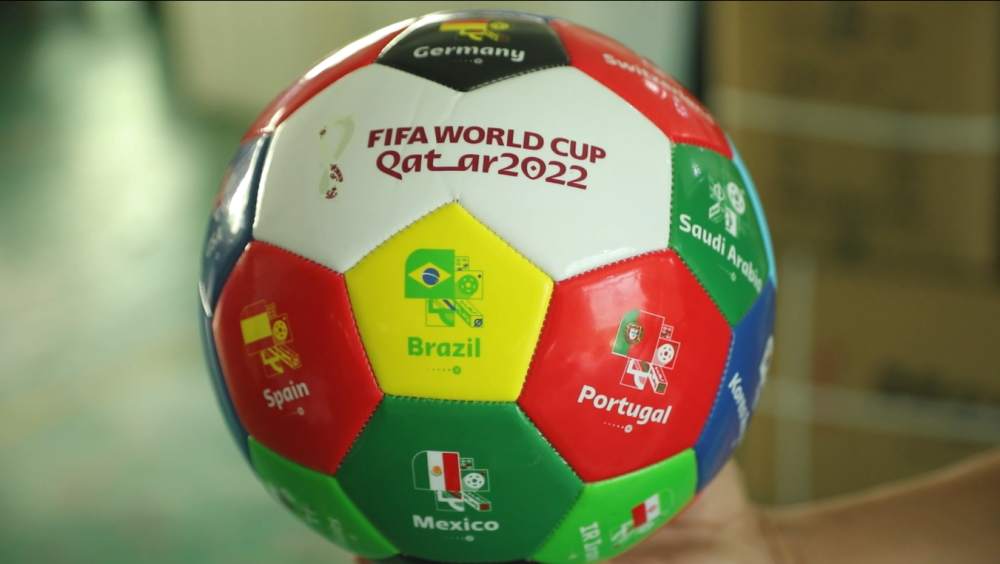 临截然不同 临截然不同