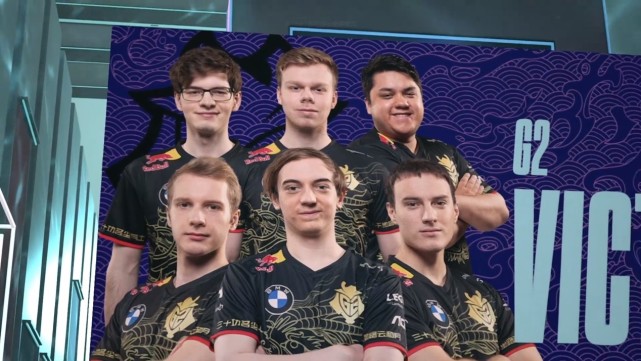 努力奋斗 努力奋斗