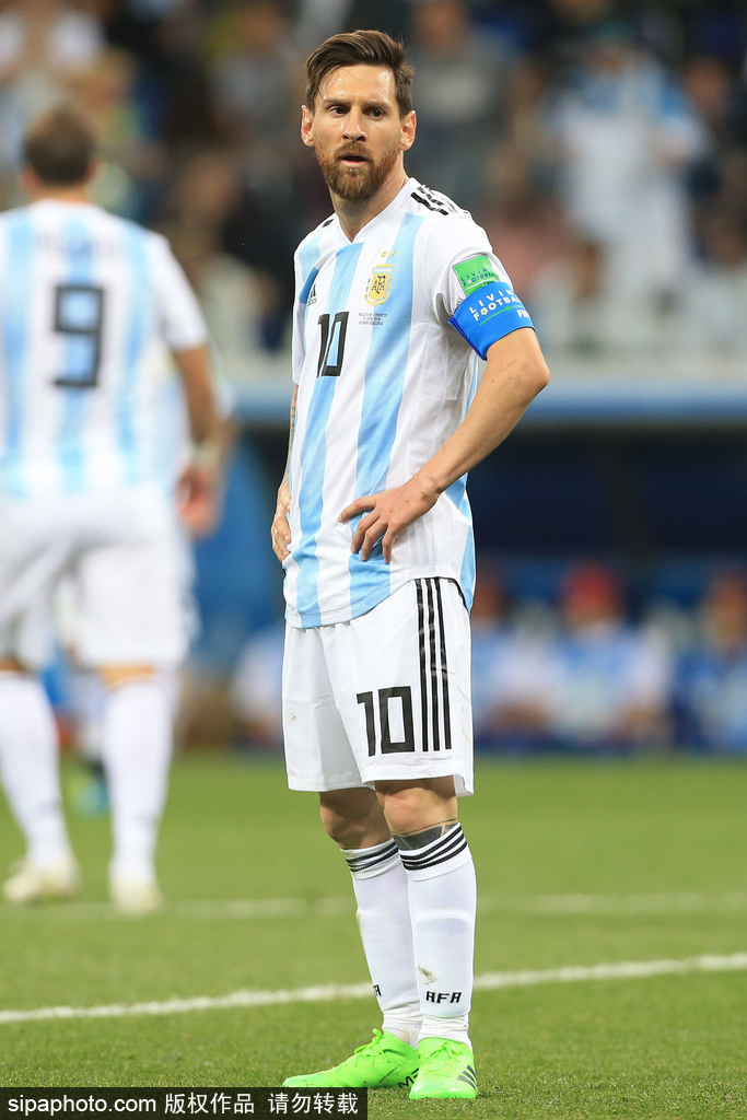 公众信任受 公众信任受