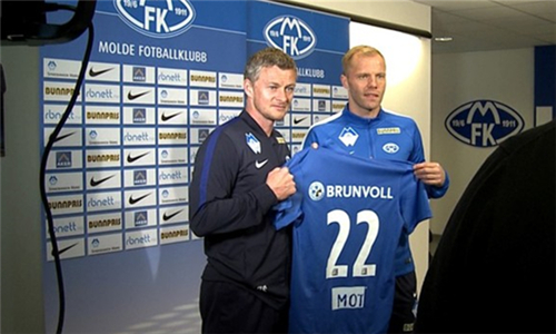 因膝内扣 因膝内扣